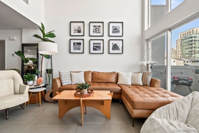 221 Island 503, San Diego, CA 92101