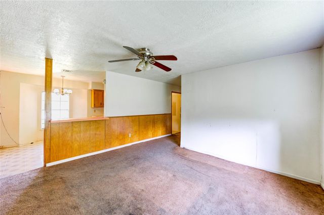 3138 Sunbeam Street, Houston, TX 77051