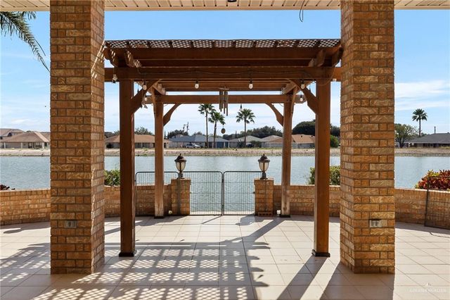 2112 Hole In One Drive, Mission, TX 78572