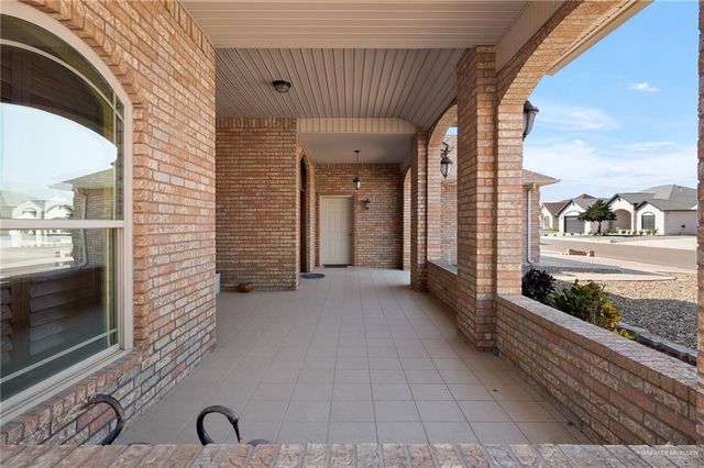 2112 Hole In One Drive, Mission, TX 78572