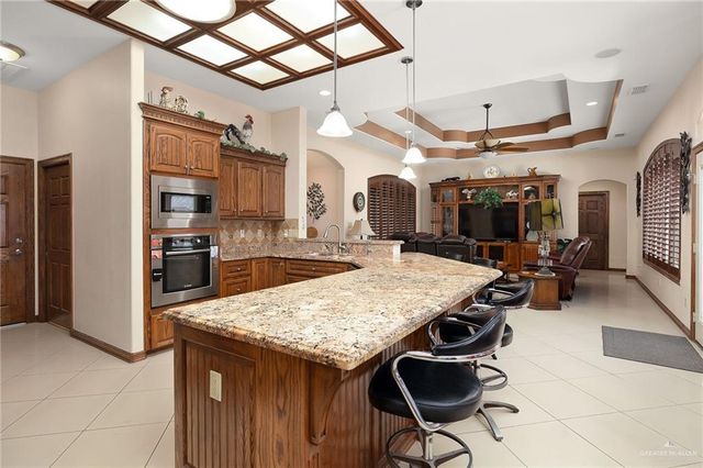 2112 Hole In One Drive, Mission, TX 78572