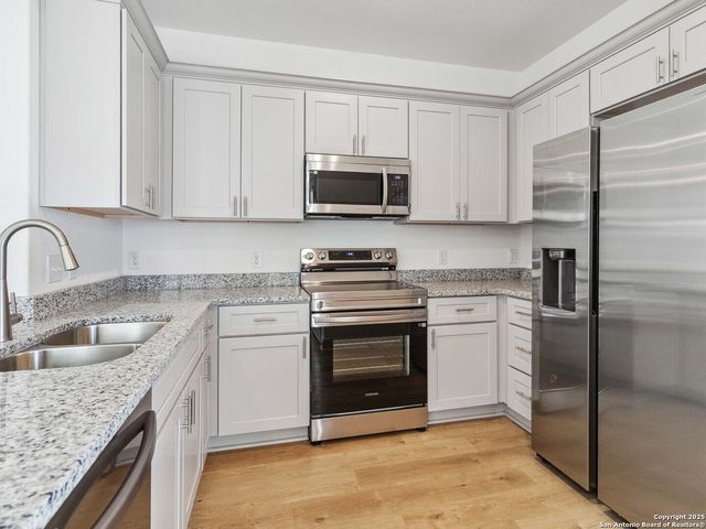 10203 Tulipwood Run Unit 101, San Antonio, TX 78252