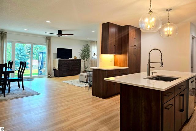 6760 W Shore Drive, Weidman, MI 48893