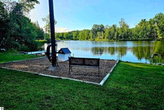 6760 W Shore Drive, Weidman, MI 48893