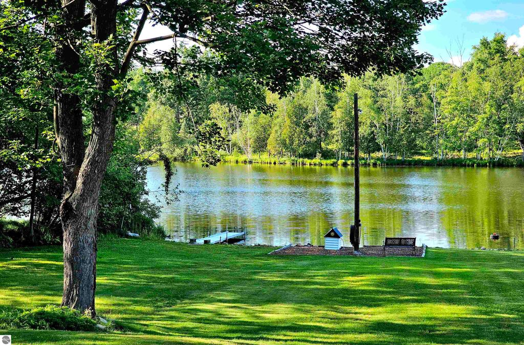 Image 69 of property listing at 6760 W Shore Drive, Weidman, MI 48893