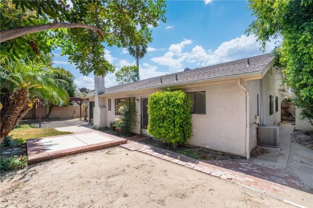 156 Appletree, Camarillo, CA 93012