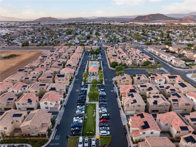 2245 Liberty Court, Perris, CA 92571