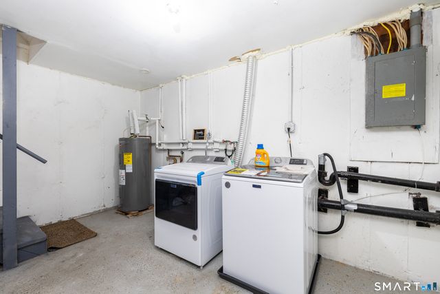 94 Cynthia Lane D-5, Middletown, CT 06457