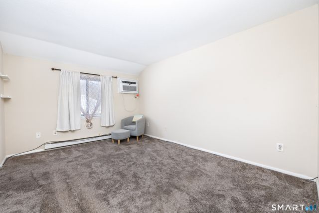 94 Cynthia Lane D-5, Middletown, CT 06457