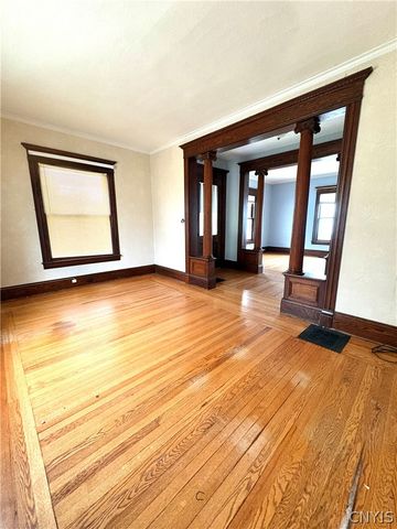 174 East Genesee Street, Auburn, NY 13021