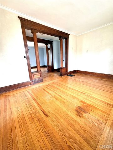 174 East Genesee Street, Auburn, NY 13021