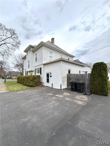 174 East Genesee Street, Auburn, NY 13021