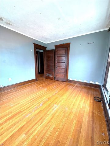 174 East Genesee Street, Auburn, NY 13021