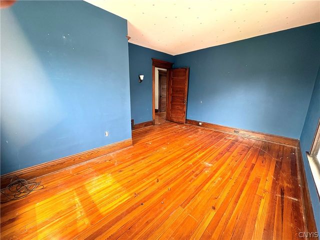 174 East Genesee Street, Auburn, NY 13021
