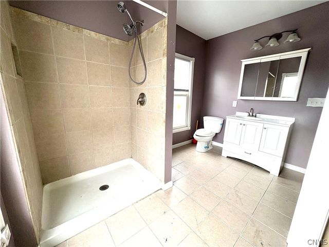 174 East Genesee Street, Auburn, NY 13021
