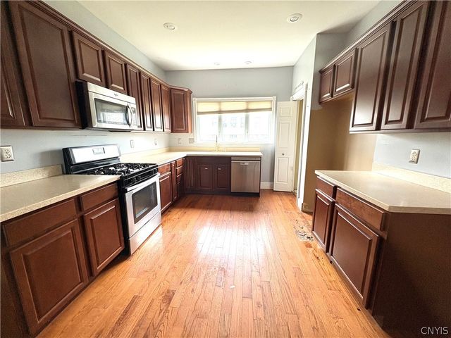 174 East Genesee Street, Auburn, NY 13021