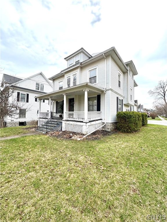 174 East Genesee Street, Auburn, NY 13021
