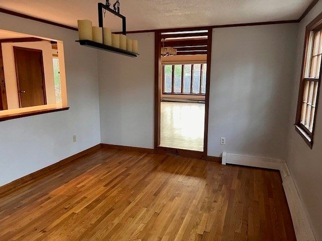 15 N End Rd, Townsend, MA 01469