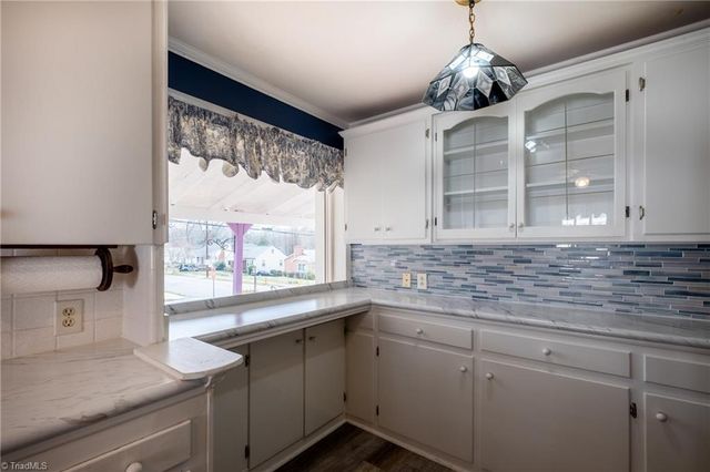 520 Gales Avenue, Winston-salem, NC 27103