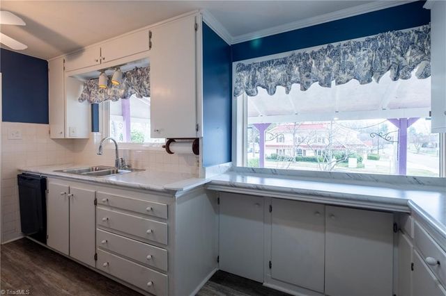 520 Gales Avenue, Winston-salem, NC 27103