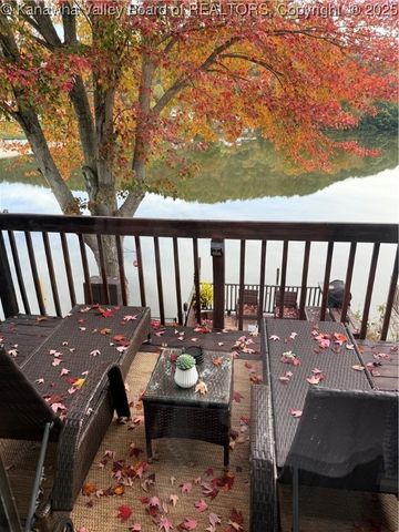 141 Rolling Acres, Winfield, WV 25213