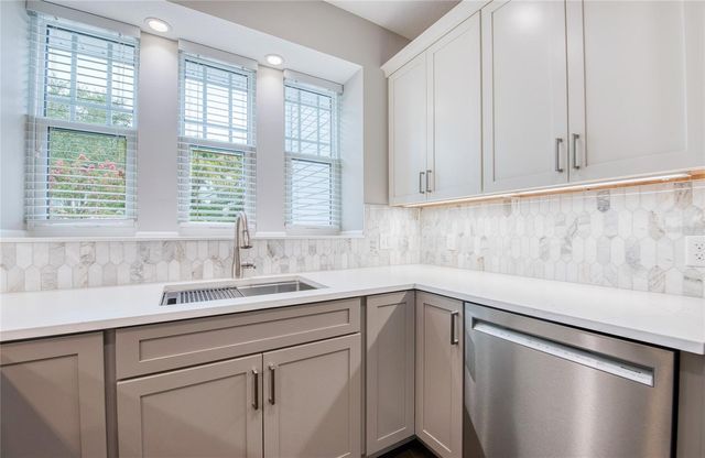 2311 W MORRISON AVENUE 26, Tampa, FL 33629