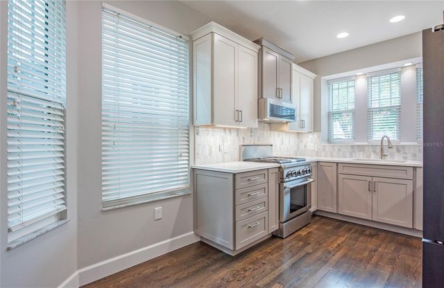2311 W MORRISON AVENUE 26, Tampa, FL 33629