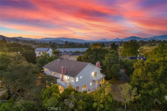 190 Country Club, San Luis Obispo, CA 93401