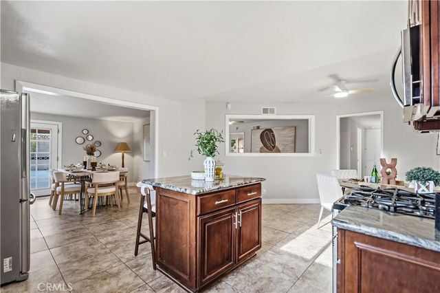 3119 E Valley View, West Covina, CA 91792