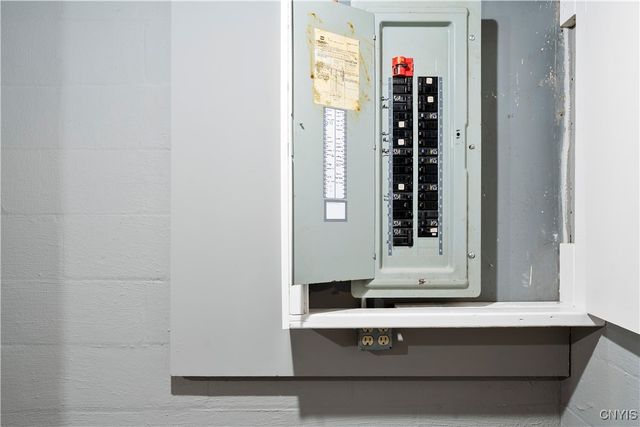 104 Sharon Road, Geddes, NY 13209