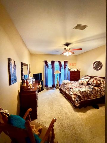 212 Shady Grove Ln., Midland City, AL 36350