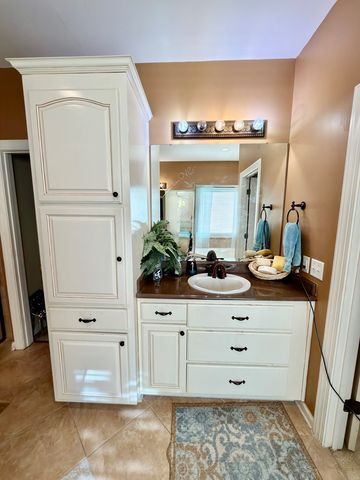 212 Shady Grove Ln., Midland City, AL 36350