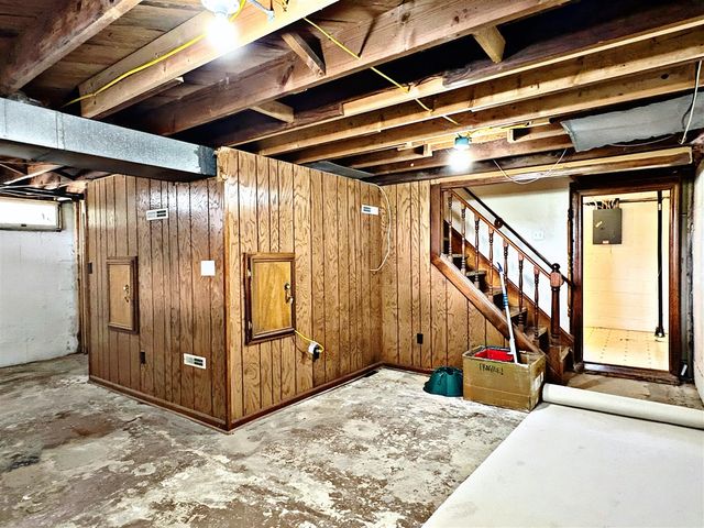 3114 Rypens Drive, Grand Rapids, MI 49504