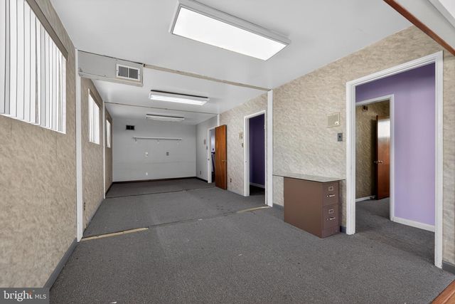 870 W BROWNING RD, Bellmawr, NJ 08031