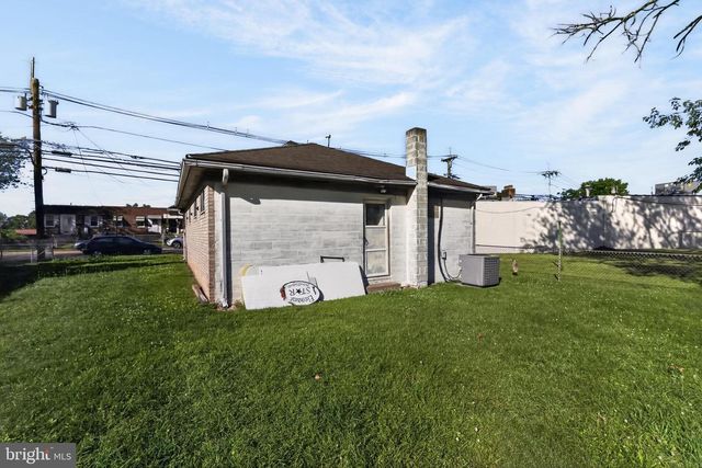 870 W BROWNING RD, Bellmawr, NJ 08031