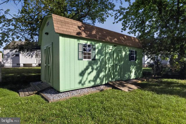 870 W BROWNING RD, Bellmawr, NJ 08031