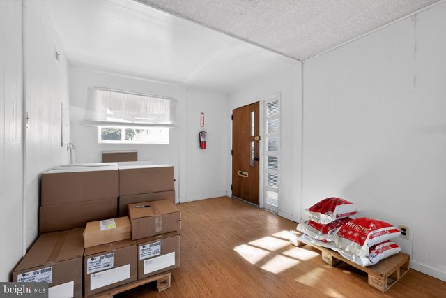 870 W BROWNING RD, Bellmawr, NJ 08031