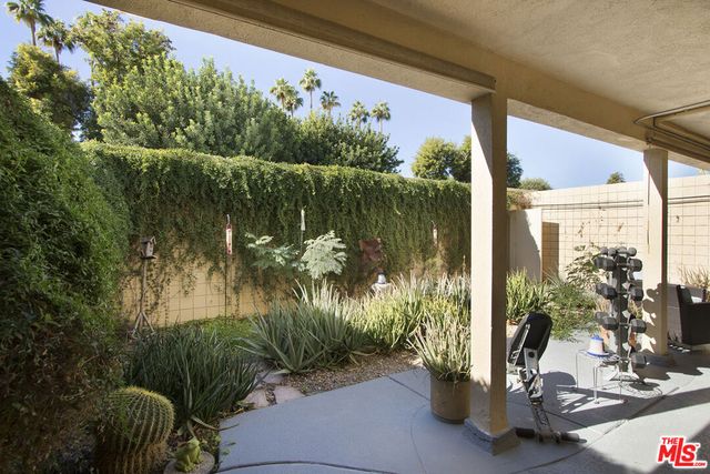 501 Desert Lakes Circle, Palm Springs, CA 92264