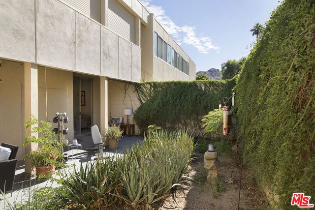 501 Desert Lakes Circle, Palm Springs, CA 92264