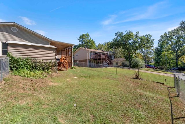 1003 Silver Creek Dr, Sherwood, AR 72120