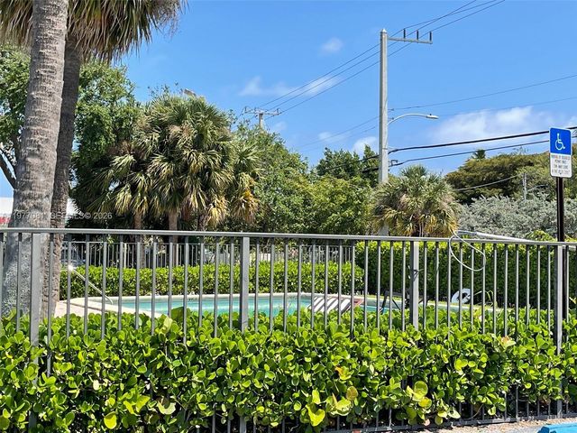 2309 S Federal Hwy 17 17, Boynton Beach, FL 33435