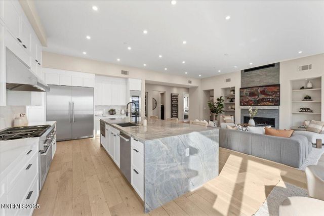 40 Campolina Street 26-2, Reno, NV 89511