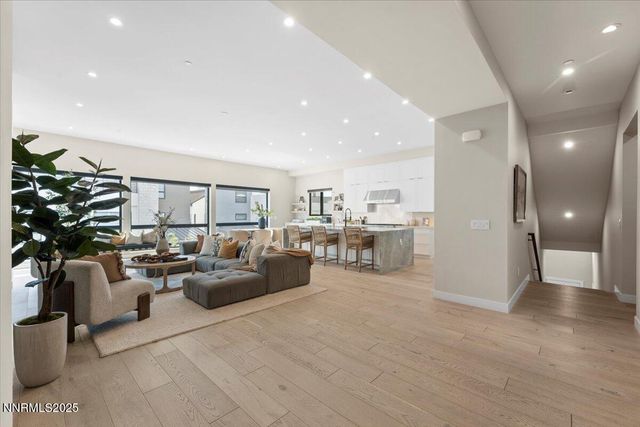 40 Campolina Street 26-2, Reno, NV 89511