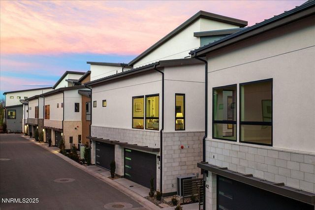 40 Campolina Street 26-2, Reno, NV 89511