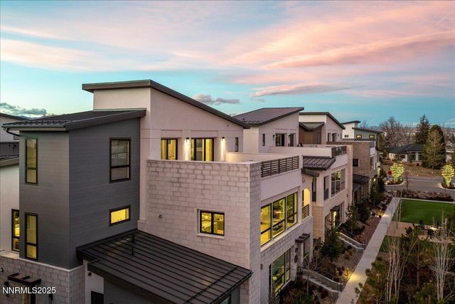 40 Campolina Street 26-2, Reno, NV 89511