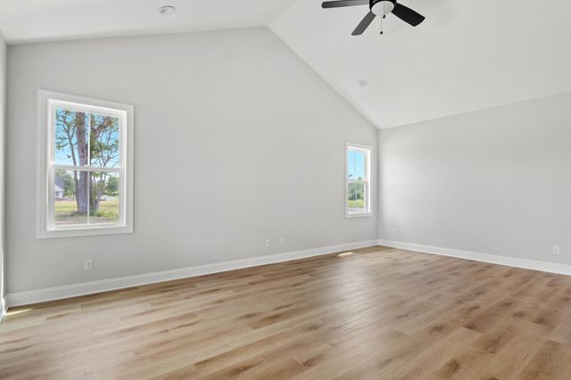 5014 Shore Breeze Dr., Myrtle Beach, SC 29588