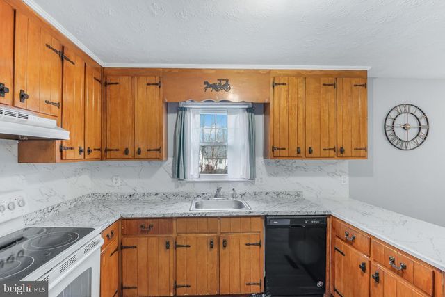 67 LITTLE WHIM RD, Fredericksburg, VA 22405