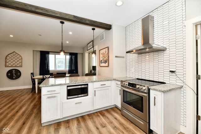3832 Carrollton Avenue, Indianapolis, IN 46205