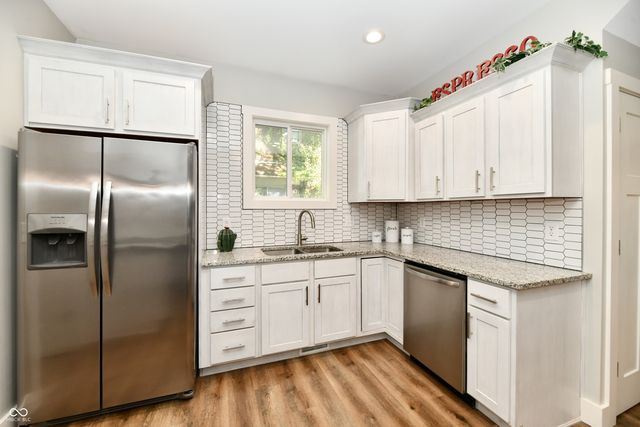 3832 Carrollton Avenue, Indianapolis, IN 46205