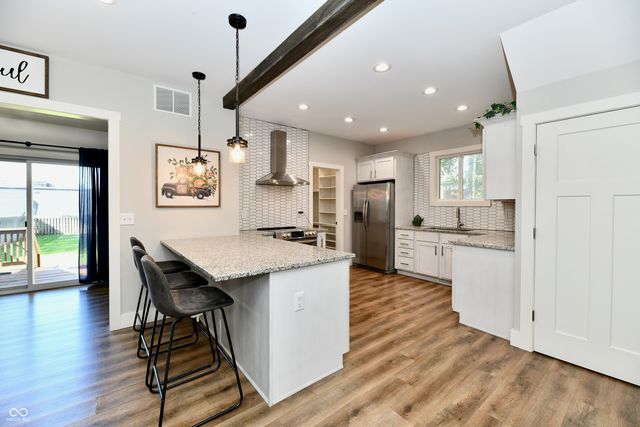 3832 Carrollton Avenue, Indianapolis, IN 46205